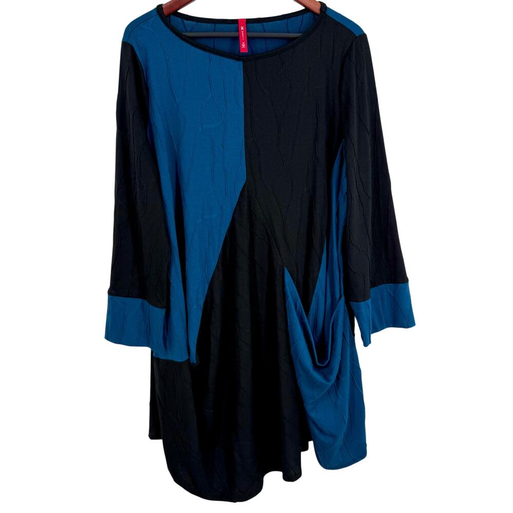 IC By Connie K Plus Size 1X Stretchy Wearable Art Blouse Shirt Top Abstract